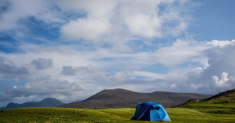 L'équipement minimal pour camper dans un parc naturel européen